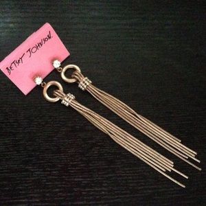 NWT Betsey Johnson Rose Gold Earrings